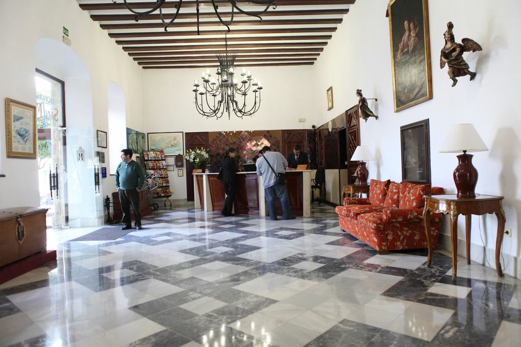 Crisol Monasterio de San Miguel Hotel El Puerto de Santa María Exterior foto
